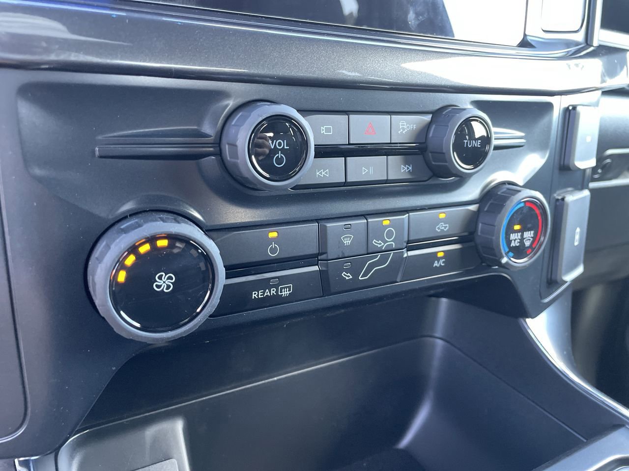 Certified 2025 Ford F150 STX AWD/4WD image 22