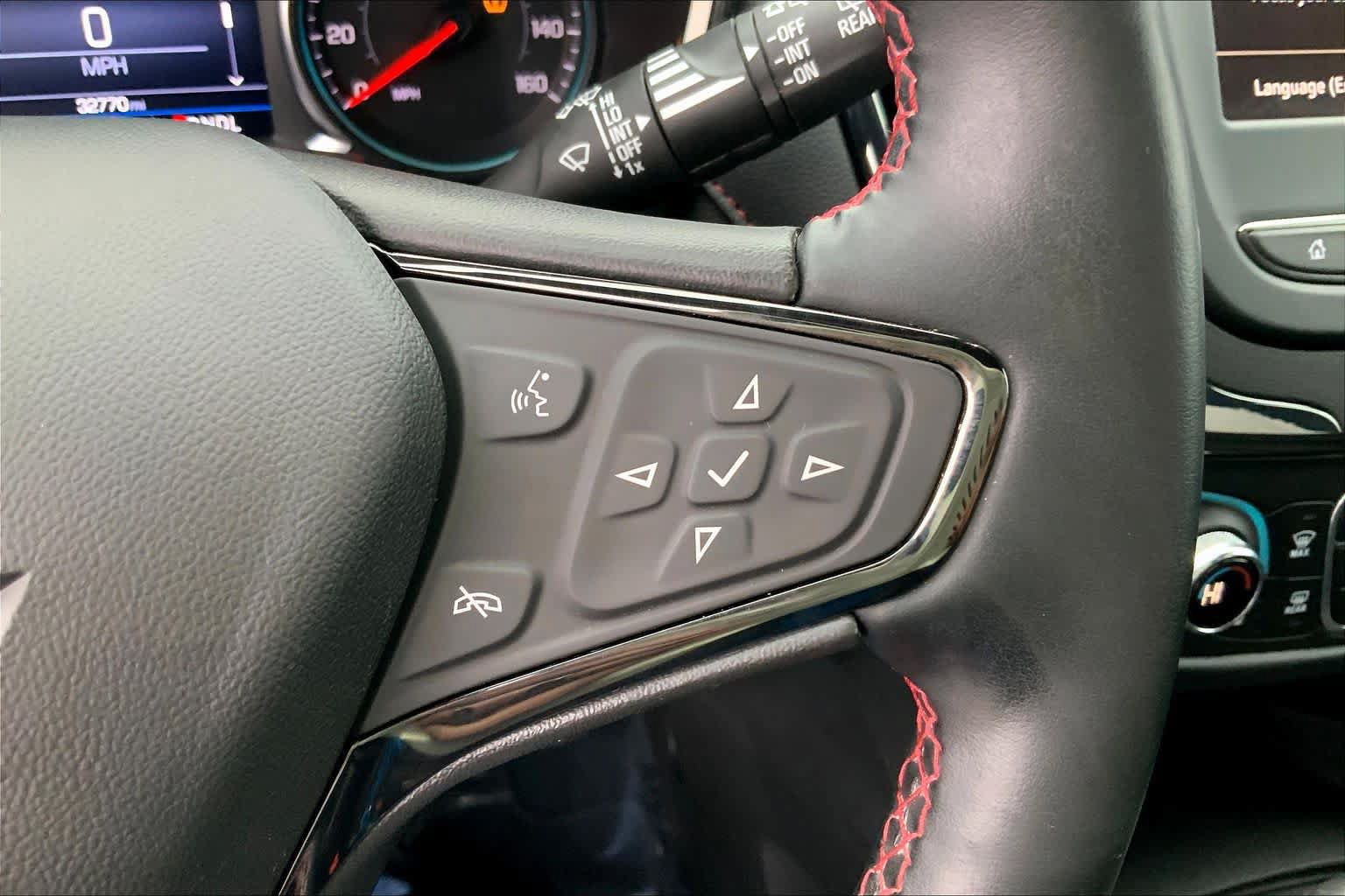 Used 2023 Chevrolet Equinox RS FWD image 24