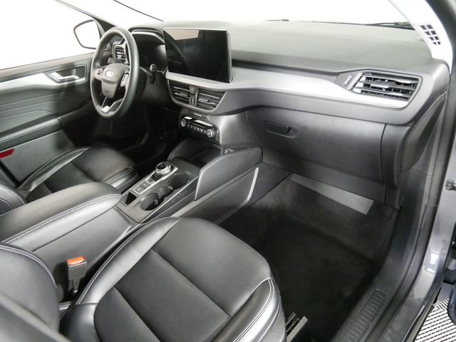 Certified 2024 Ford Escape Platinum image 11