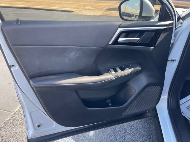 Used 2022 Mitsubishi Outlander SE AWD/4WD image 13