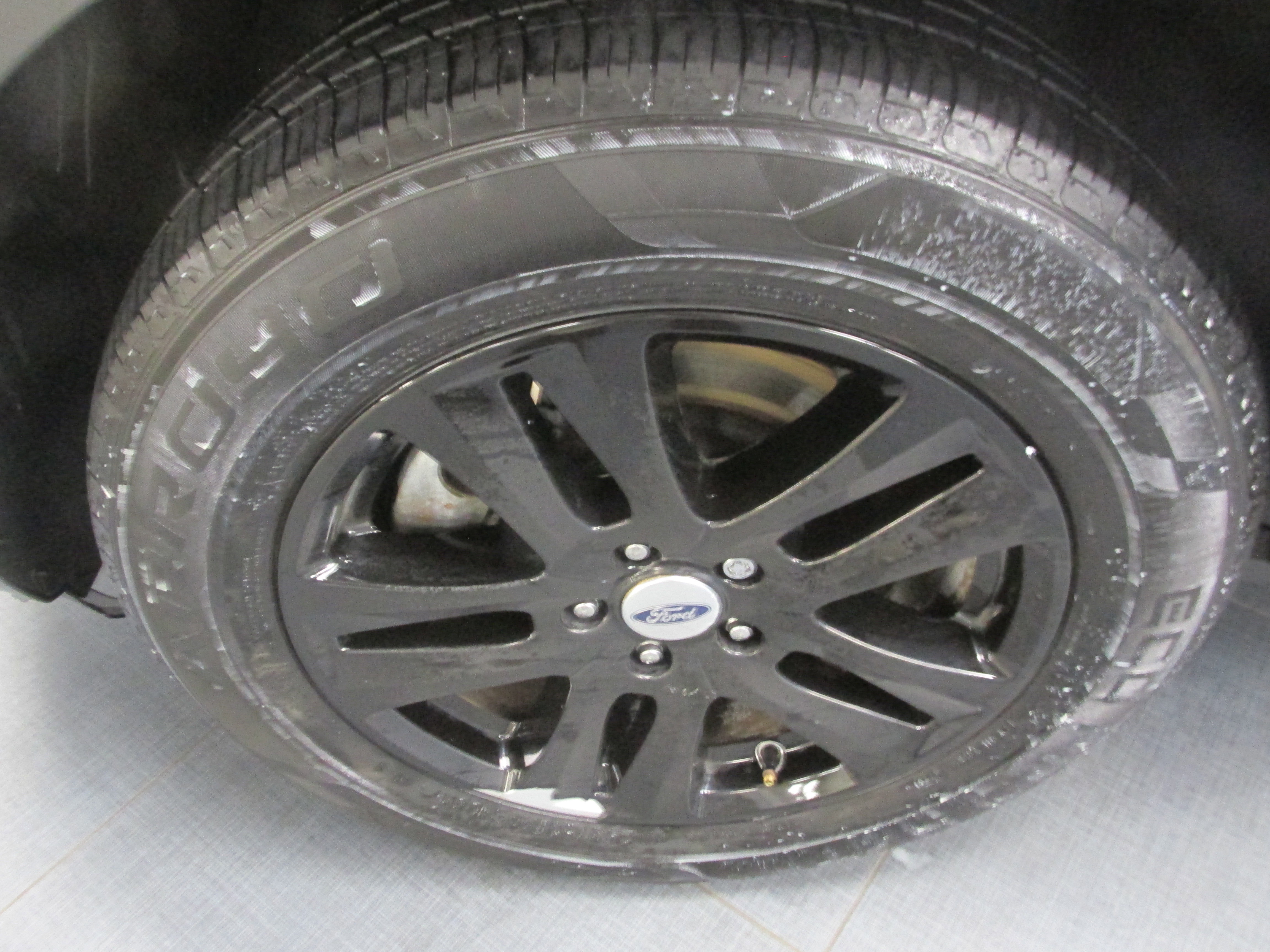 Certified 2019 Ford Explorer XLT w/ Equipment Group 201A image 14