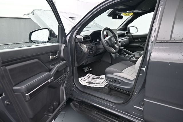Used 2024 Toyota Tacoma TRD Sport w/ TRD Sport Upgrade Package AWD/4WD image 18