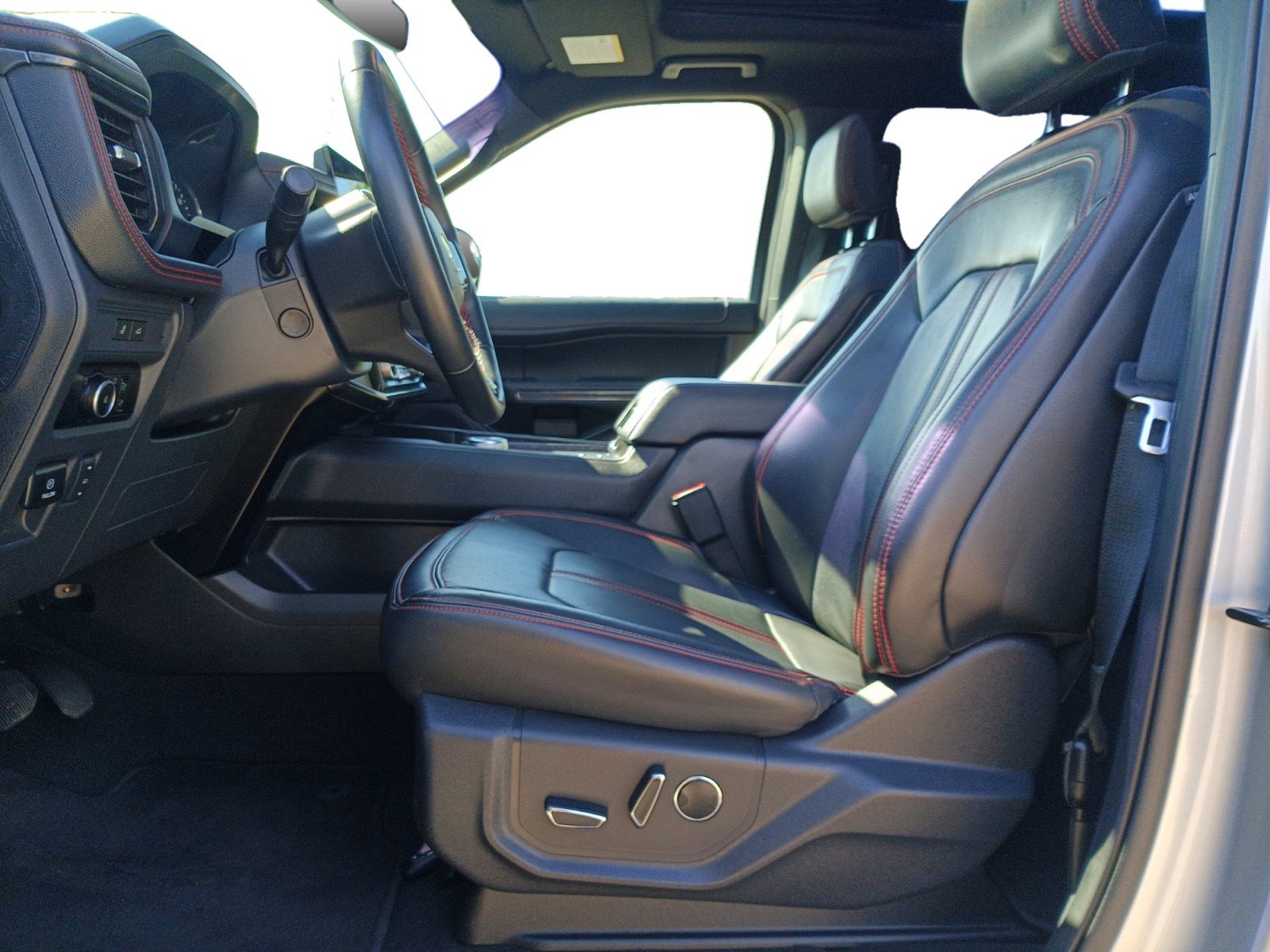 Certified 2023 Ford Expedition Limited RWD image 11