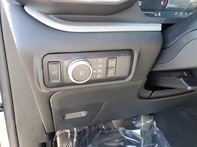 Certified 2022 Ford Explorer XLT w/ Equipment Group 202A image 18