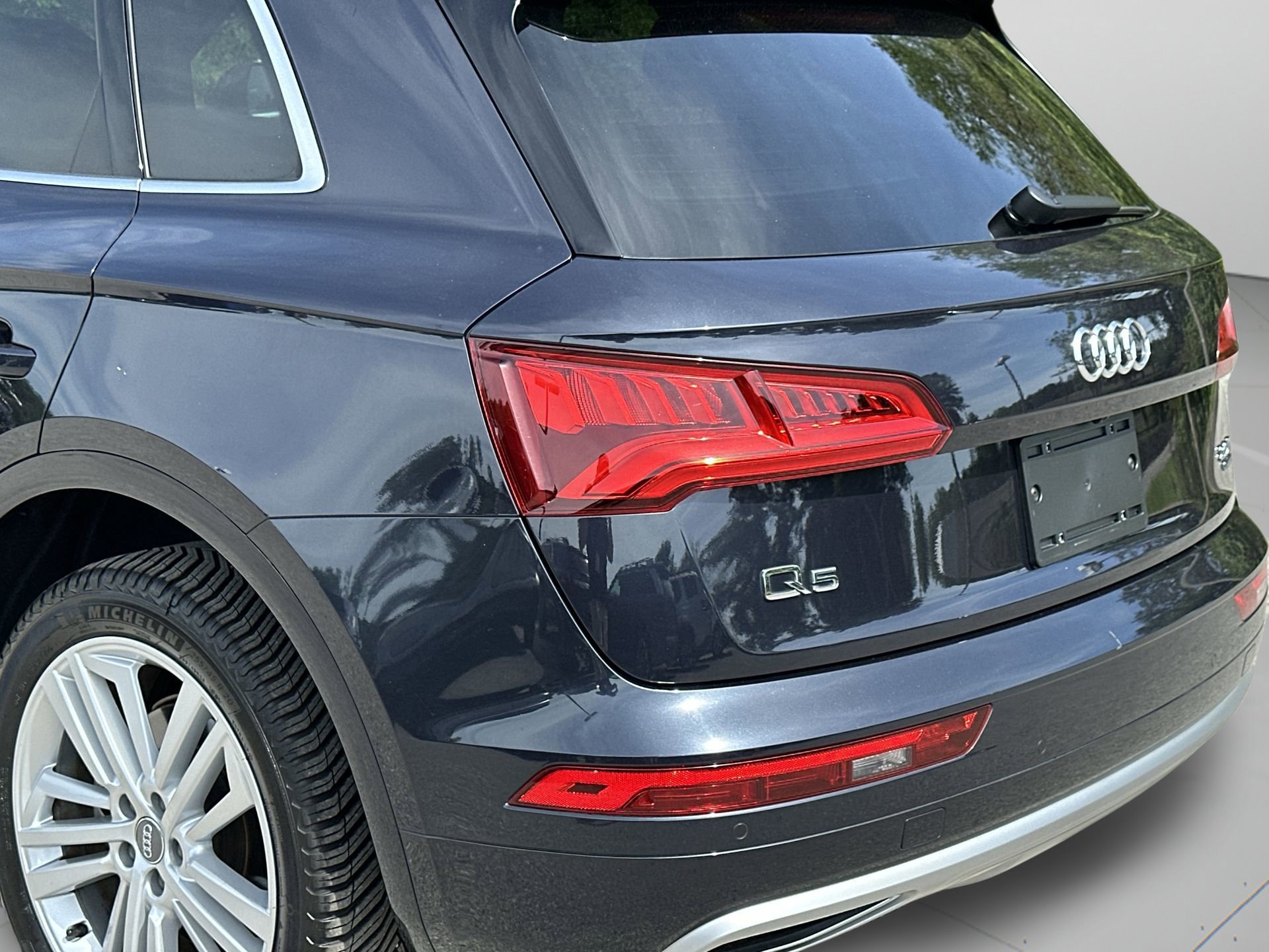 Used 2018 Audi Q5 2.0T Premium Plus w/ Premium Plus Package image 44