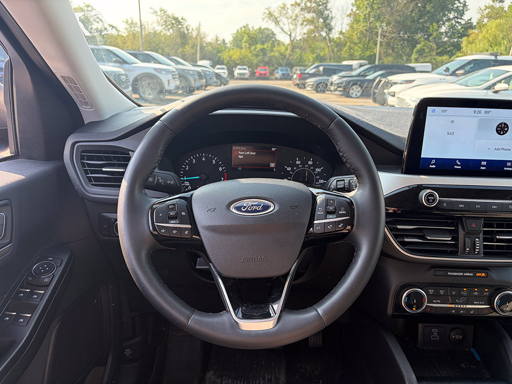 Certified 2022 Ford Escape SE w/ Convenience Package FWD image 8