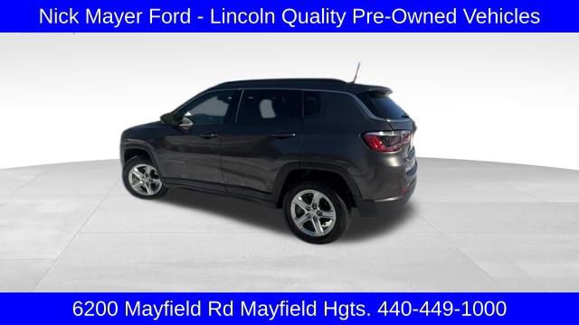Used 2024 Jeep Compass Latitude w/ Convenience Group image 6