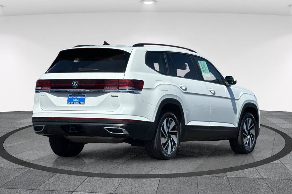 Used 2024 Volkswagen Atlas SE AWD/4WD image 5