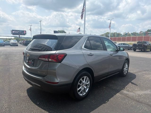 Used 2024 Chevrolet Equinox LT FWD image 3
