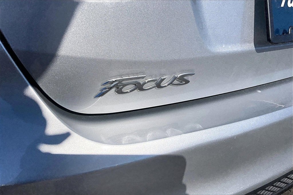 Certified 2017 Ford Focus SE image 29
