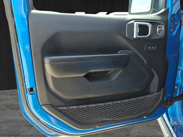 Used 2021 Jeep Gladiator Sport image 22