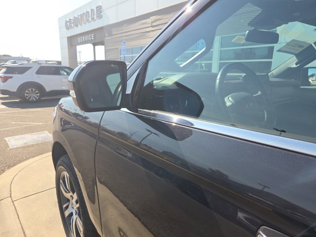 Certified 2024 Ford Expedition Limited image 10