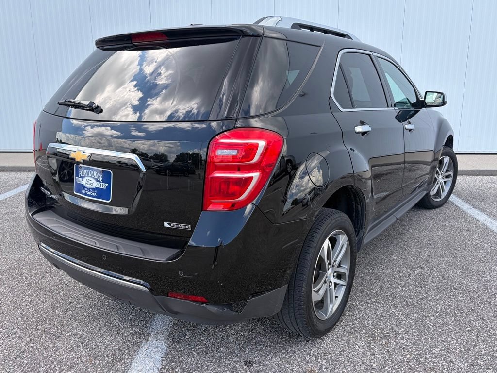 Used 2017 Chevrolet Equinox Premier w/ Enhanced Convenience Package AWD/4WD image 7