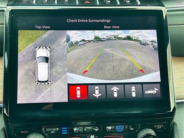 Used 2024 Jeep Grand Cherokee L Summit w/ Advanced Protech Group IV AWD/4WD image 15