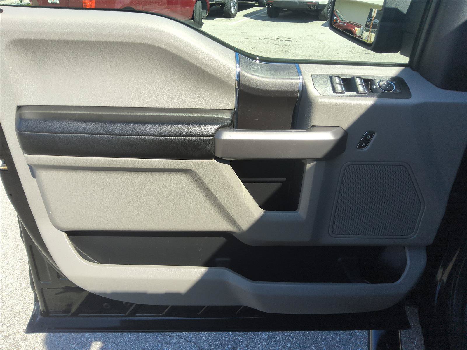 Certified 2019 Ford F150 XLT AWD/4WD image 12