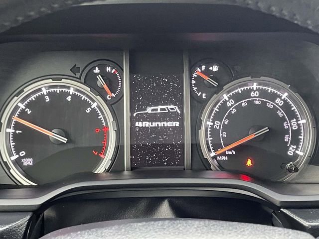 Used 2022 Toyota 4Runner TRD Off-Road Premium AWD/4WD image 19