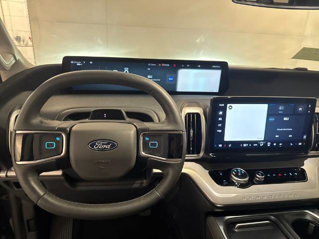 Certified 2025 Ford Expedition Active RWD image 8