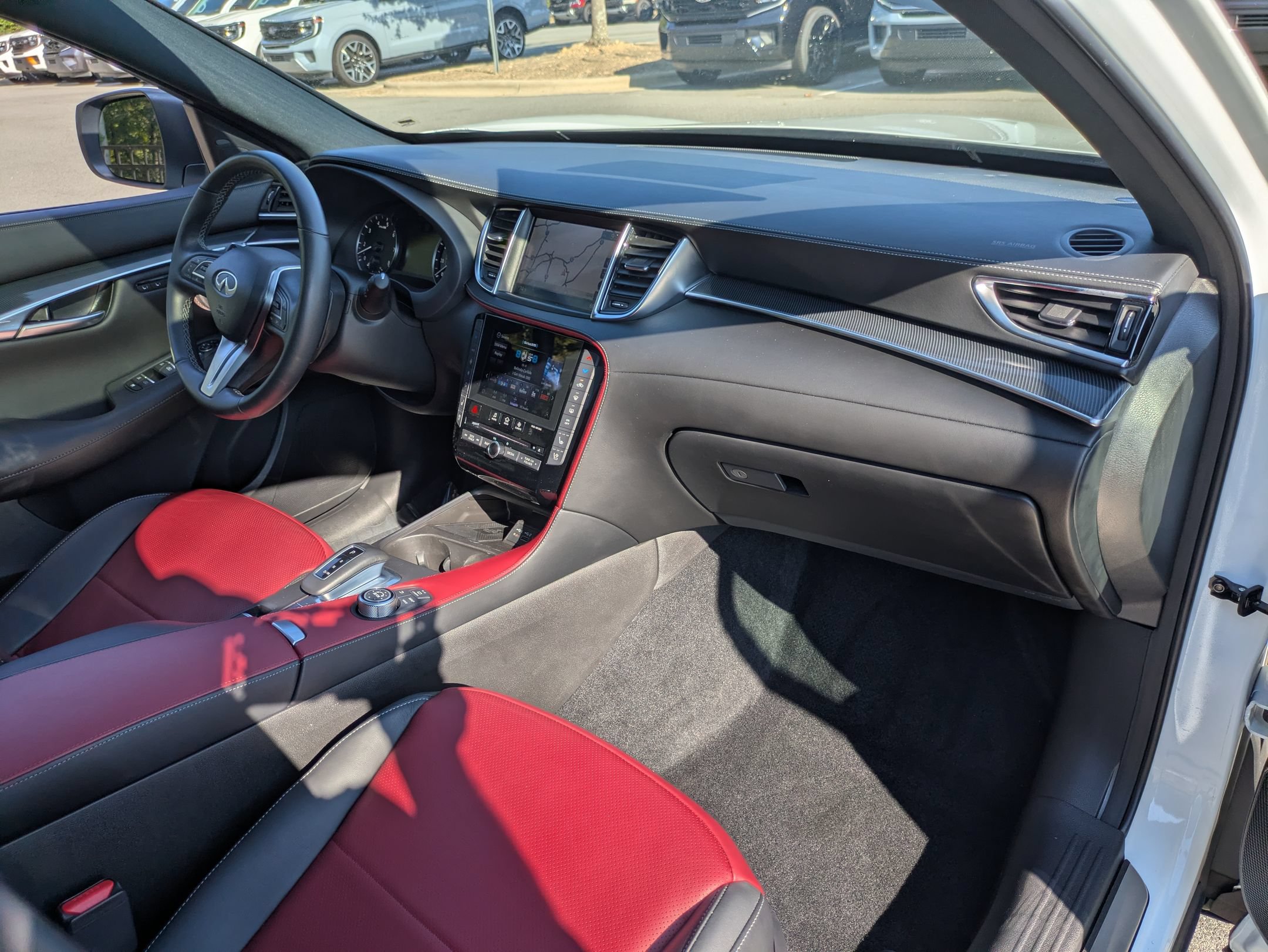 Used 2025 INFINITI QX50 Sport AWD/4WD image 39