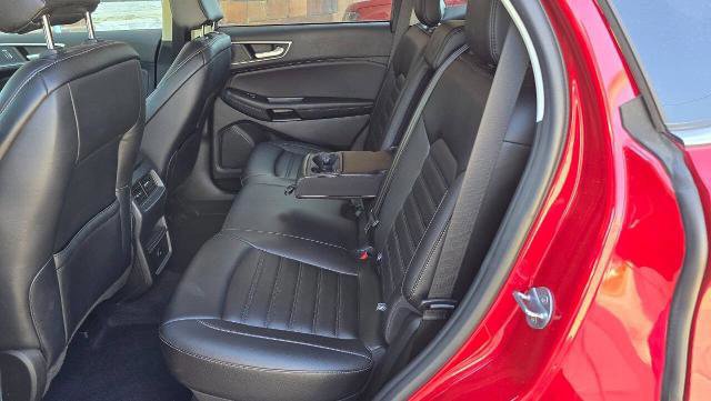 Certified 2024 Ford Edge SEL image 11