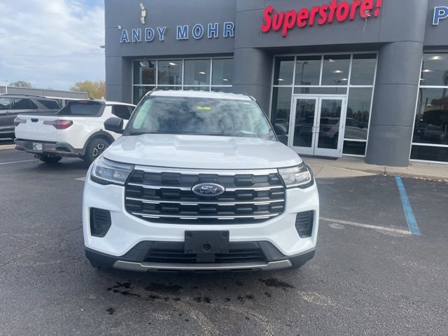 Certified 2025 Ford Explorer Active image 8