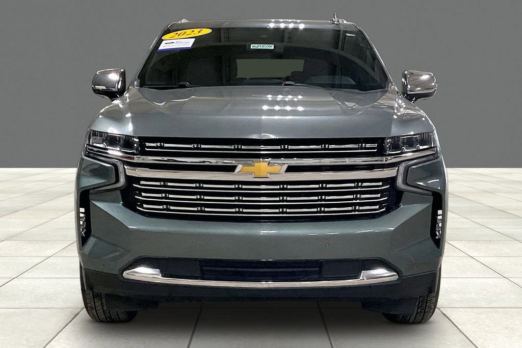 Used 2023 Chevrolet Suburban Premier image 6