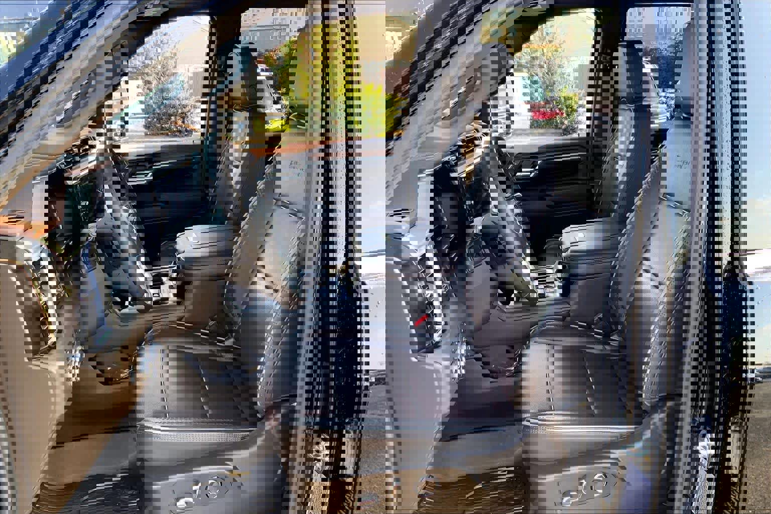 Used 2025 GMC Sierra 2500 Denali w/ Denali Reserve Package image 11