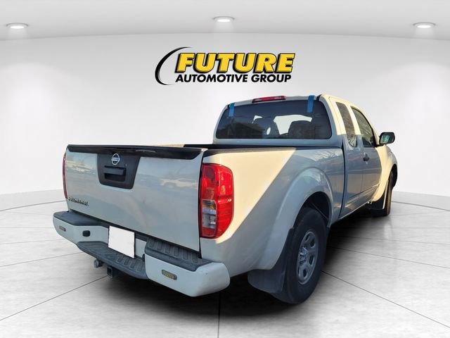 Used 2020 Nissan Frontier S image 2