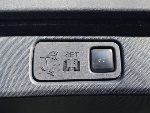 Certified 2021 Ford Mustang Mach-E Premium AWD/4WD image 7