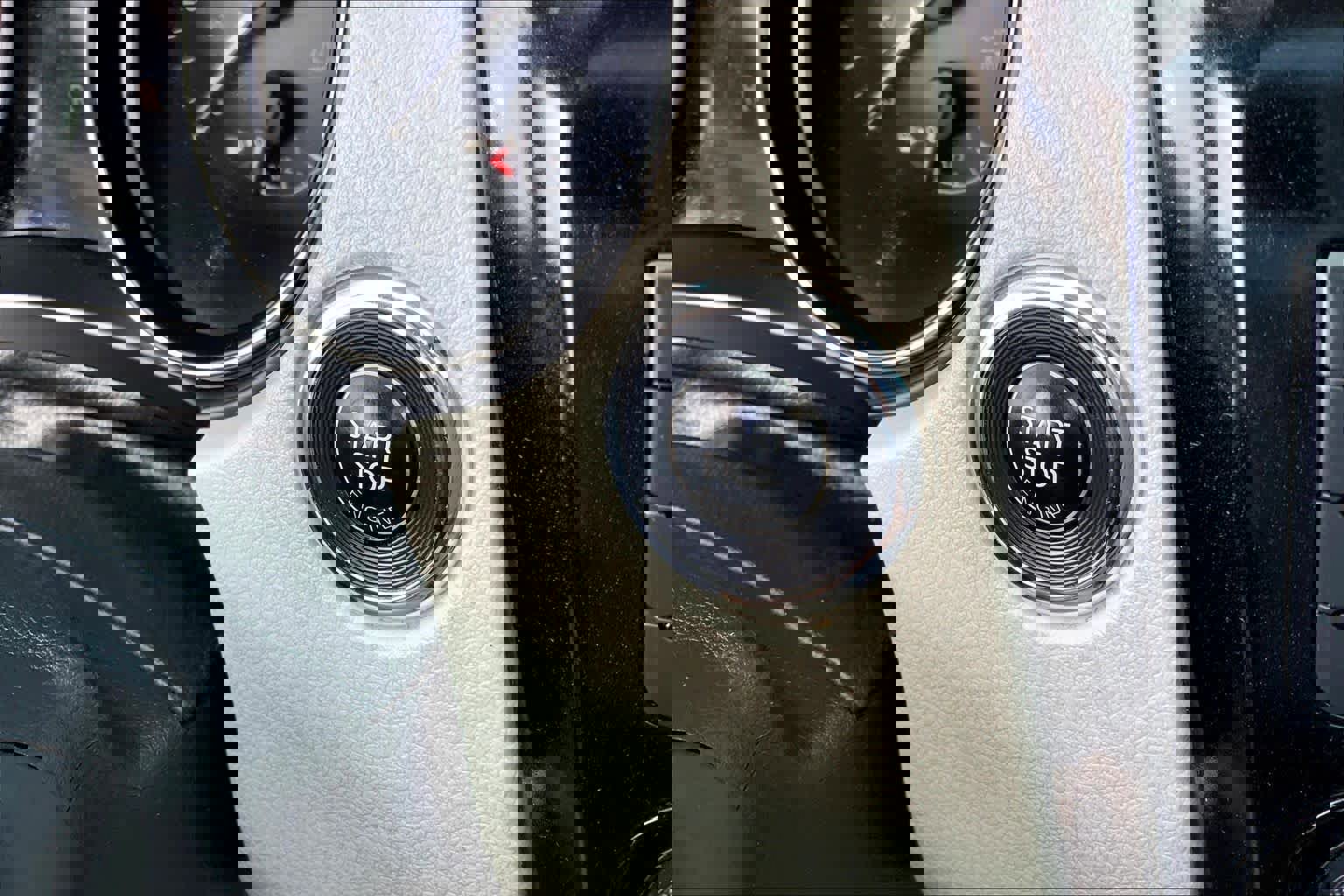 Used 2019 Nissan Rogue Sport SL w/ Premium Package image 31