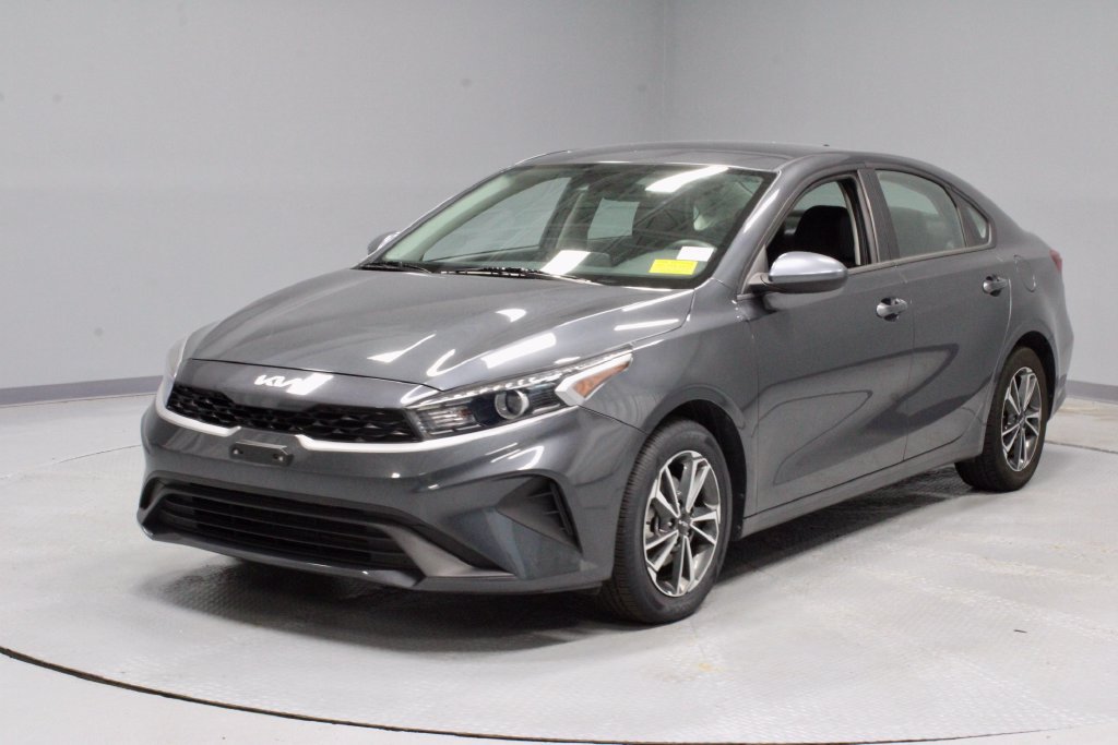 Used 2024 Kia Forte LXS FWD image 11