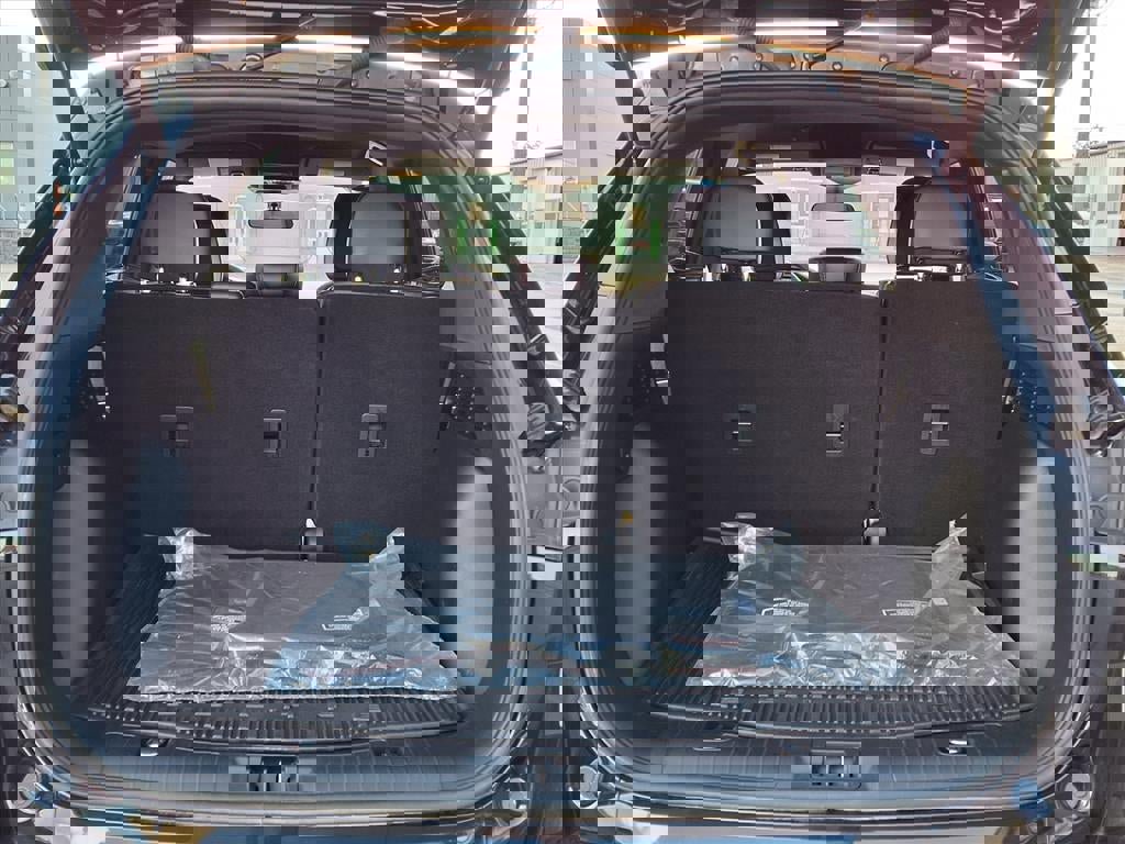 Certified 2023 Ford Escape ST-Line image 9