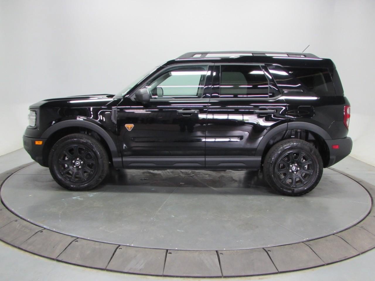 Certified 2025 Ford Bronco Sport Badlands AWD/4WD image 4