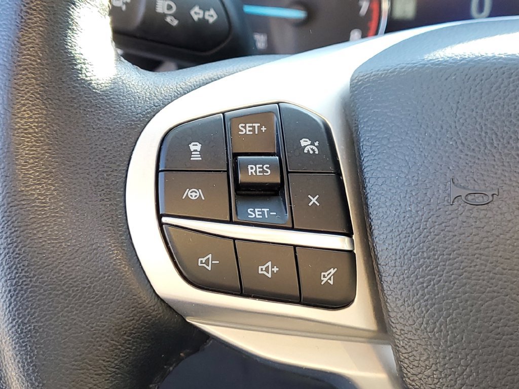Certified 2023 Ford Explorer XLT w/ Equipment Group 202A AWD/4WD image 25