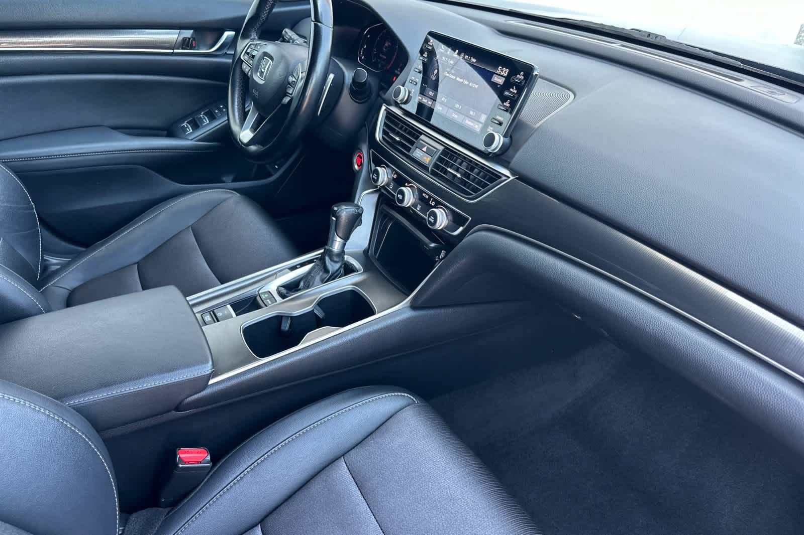 Used 2020 Honda Accord Sport image 16