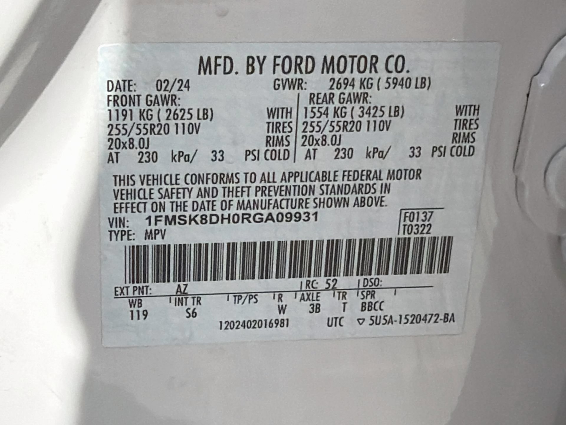 Certified 2024 Ford Explorer XLT w/ Equipment Group 202A AWD/4WD image 38