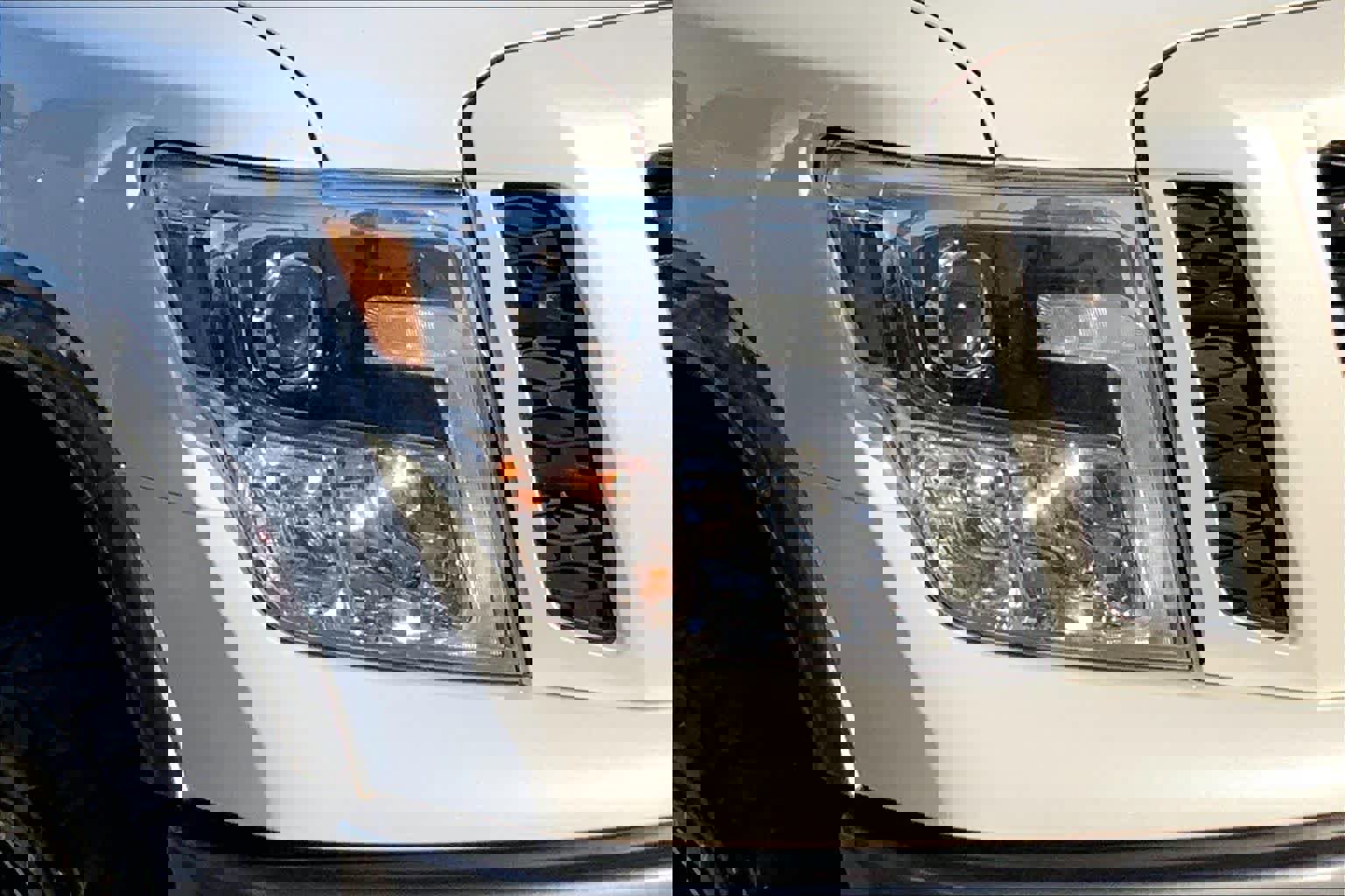 Used 2018 Nissan Titan PRO-4X image 24