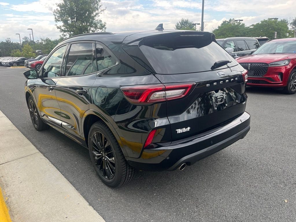 Certified 2024 Ford Escape ST-Line Elite w/ Premium Technology Package AWD/4WD image 7