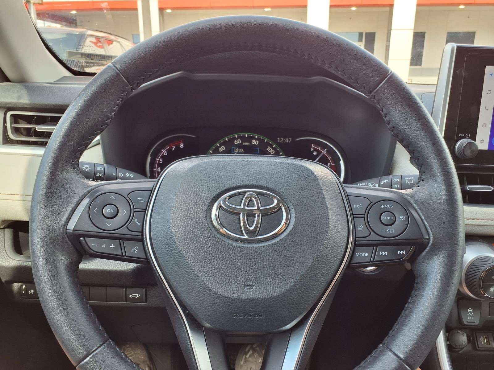 Used 2024 Toyota RAV4 XLE Premium FWD image 26