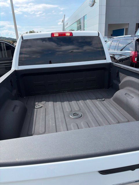 Used 2025 RAM 2500 Big Horn AWD/4WD image 10