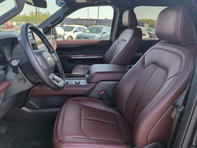 Certified 2024 Ford Expedition Limited AWD/4WD image 4