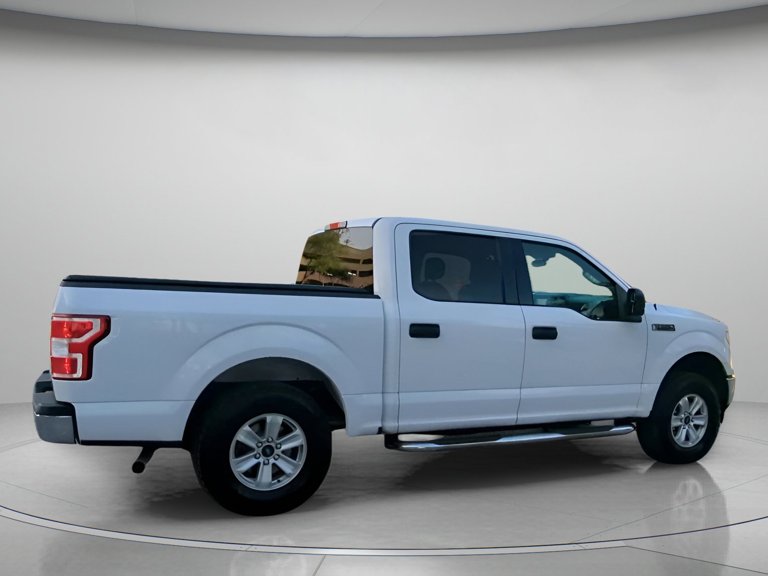 Certified 2018 Ford F150 XLT RWD image 30