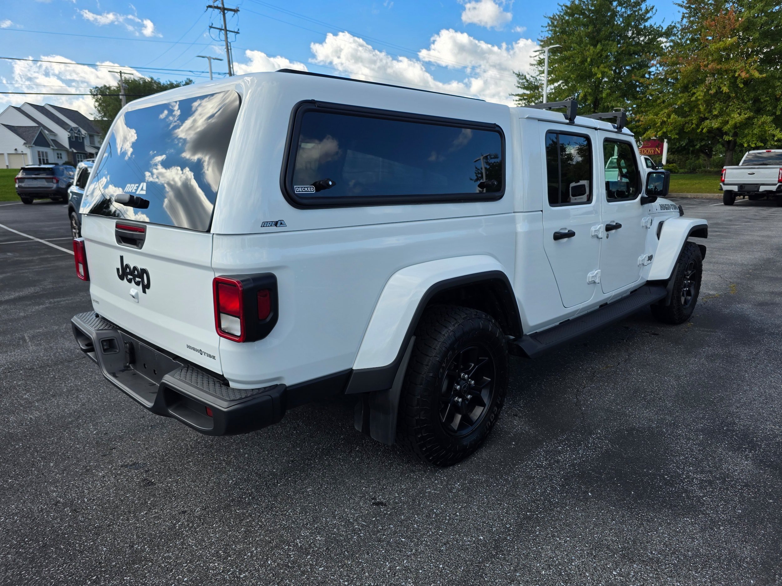 Used 2025 Jeep Gladiator Sport AWD/4WD image 5