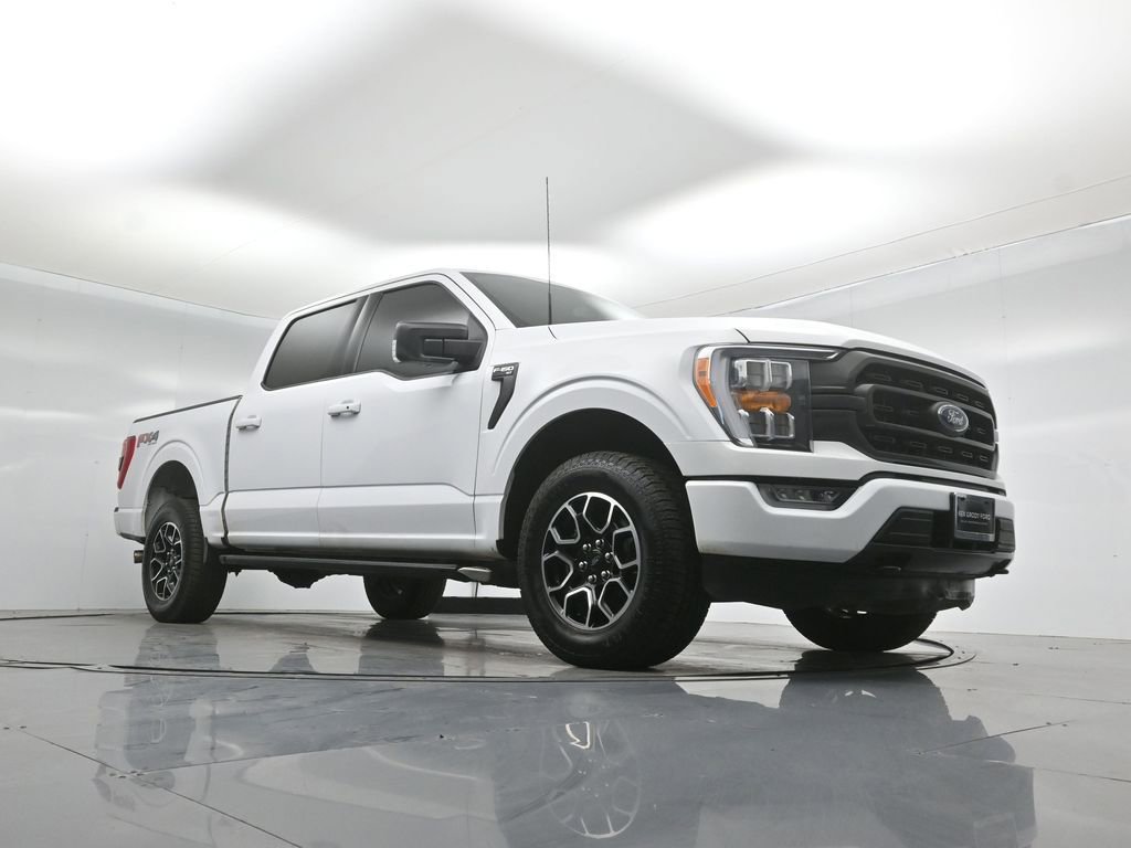 Certified 2022 Ford F150 XLT w/ Equipment Group 302A High image 48