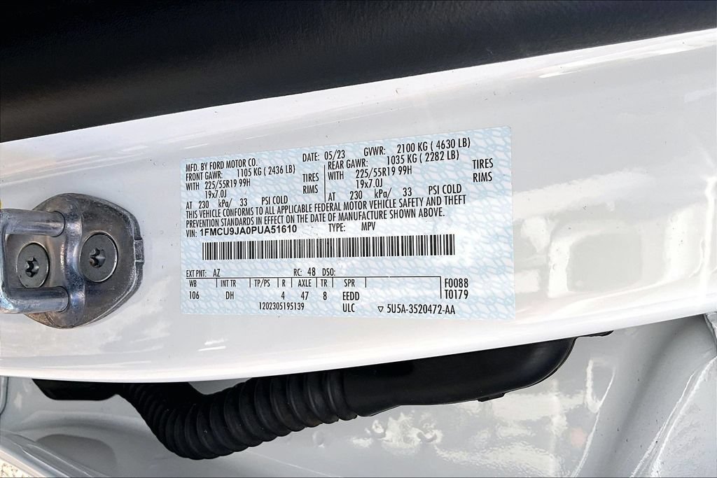 Certified 2023 Ford Escape Platinum w/ Premium Technology Package AWD/4WD image 35