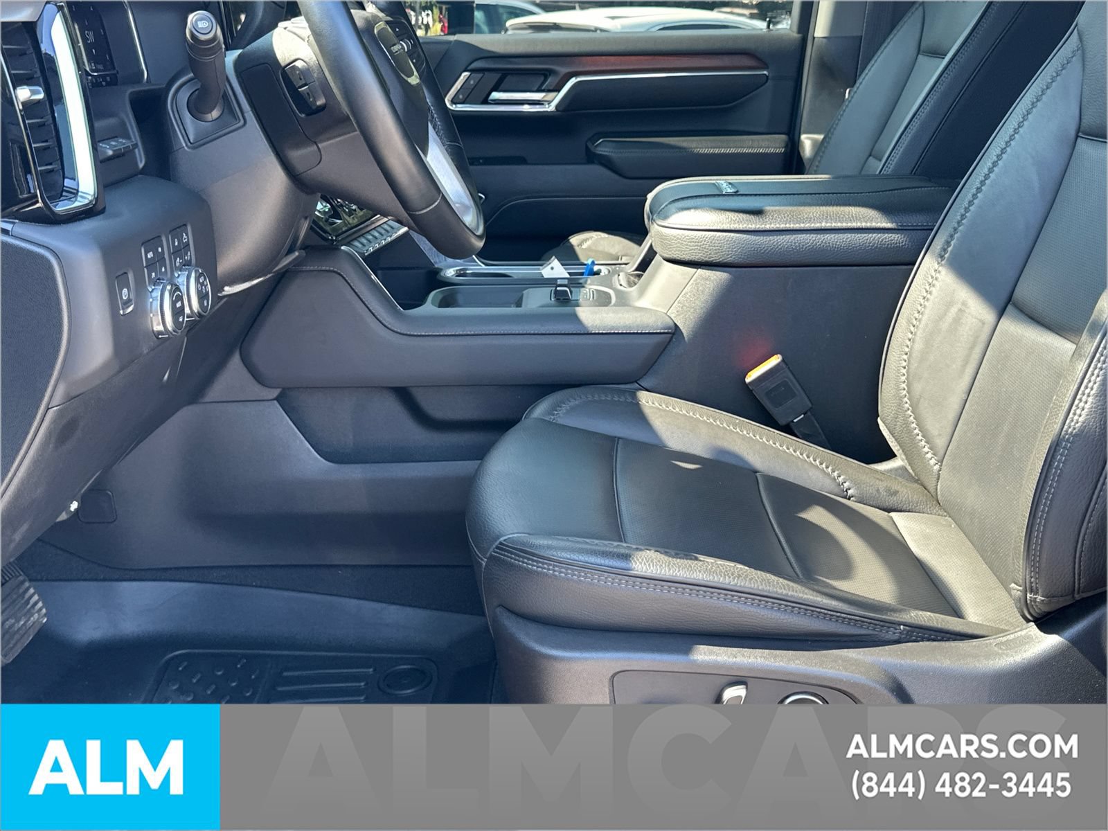 Used 2024 GMC Sierra 2500 Denali w/ Denali Reserve Package AWD/4WD image 10