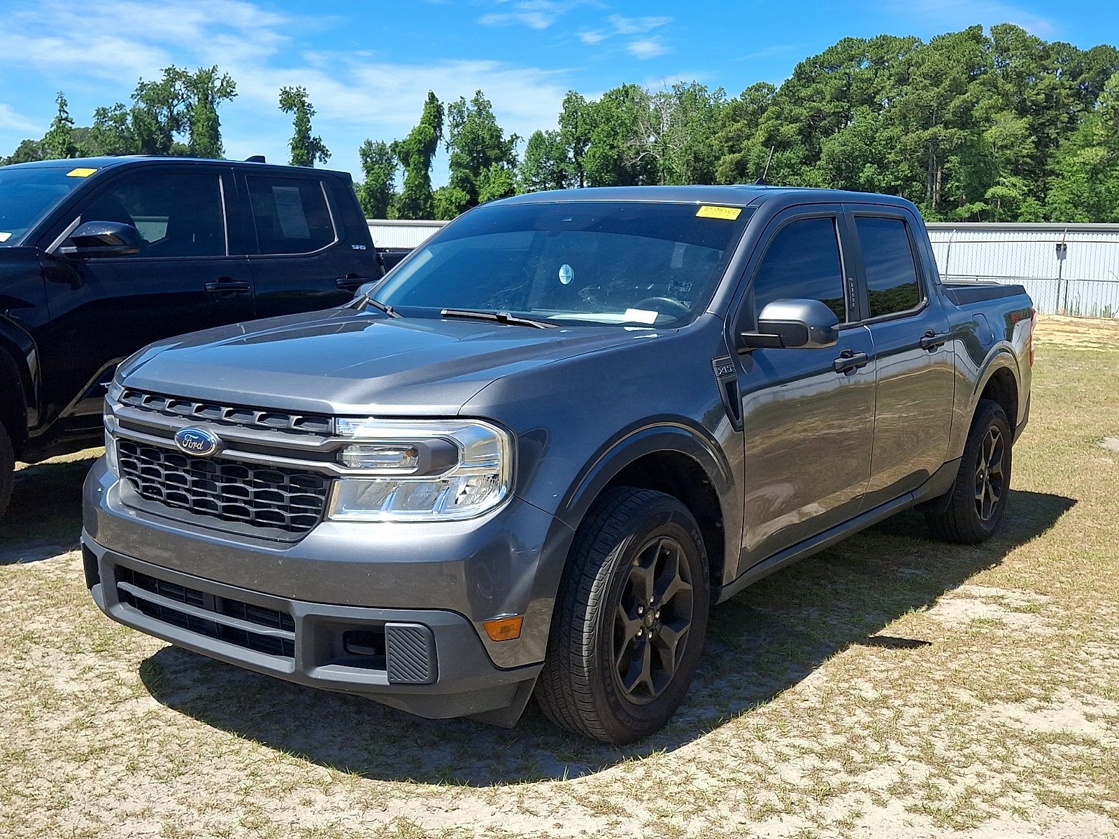 Certified 2022 Ford Maverick XLT w/ Equipment Group 300A Standard AWD/4WD image 3
