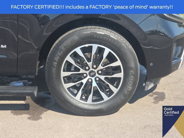 Certified 2025 Ford Expedition Platinum AWD/4WD image 6