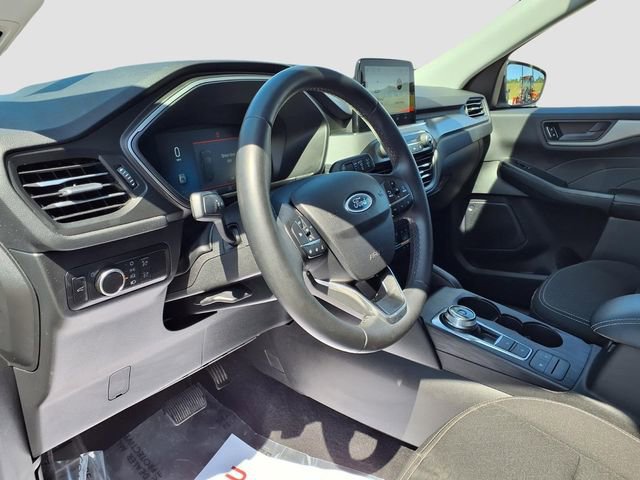 Certified 2024 Ford Escape Active FWD image 18