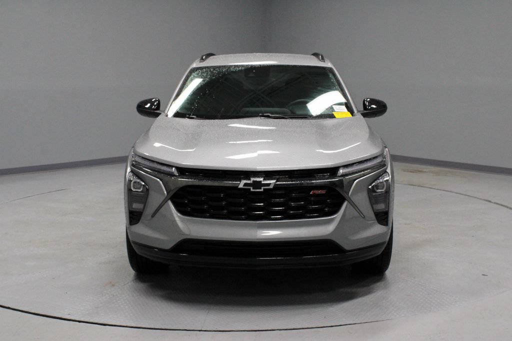 Used 2024 Chevrolet Trax RS FWD image 5