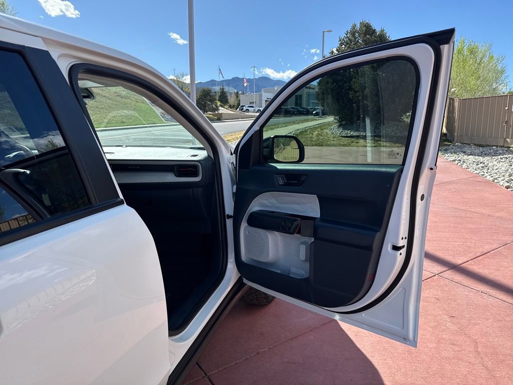 Certified 2024 Ford Maverick XLT w/ XLT Luxury Package image 24